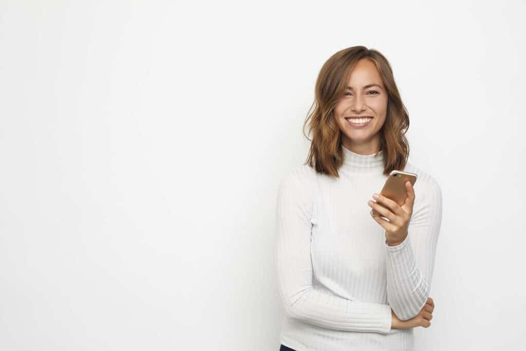 USER EXPERIENCE (UX) DESIGN - Personas